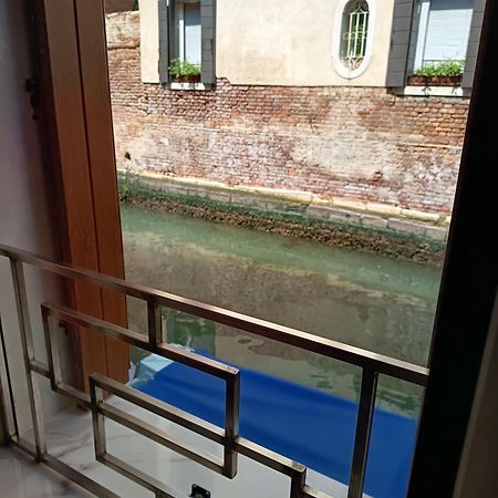 Ca Lucia Canal View Venedig Eksteriør billede